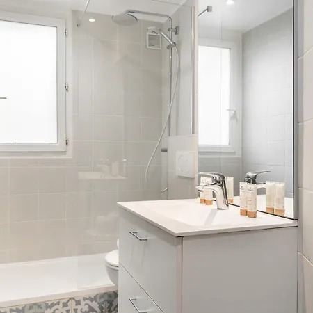 Premium Apartment In Champs-Elysees Appartamento *