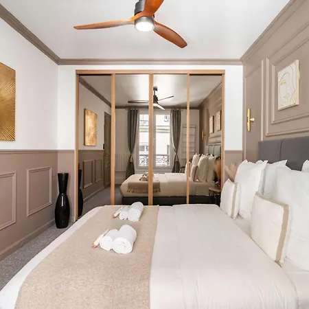 Premium Apartment In Champs-Elysees Appartamento *